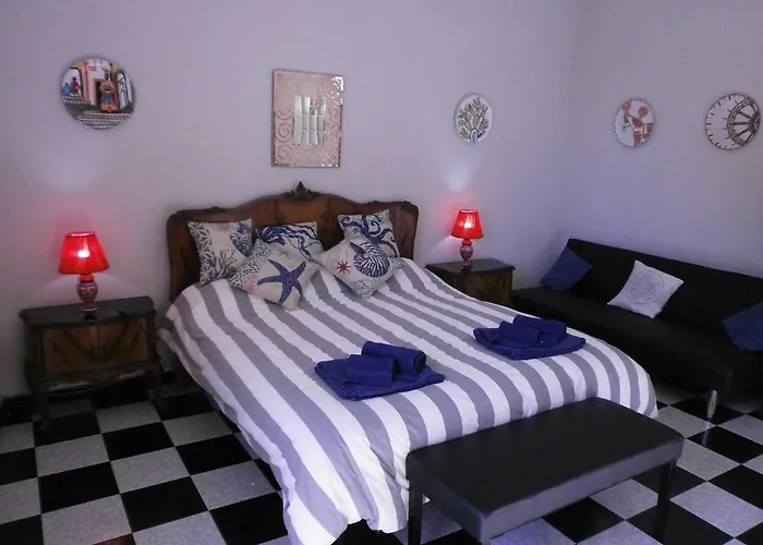 Salvone'S House B&B